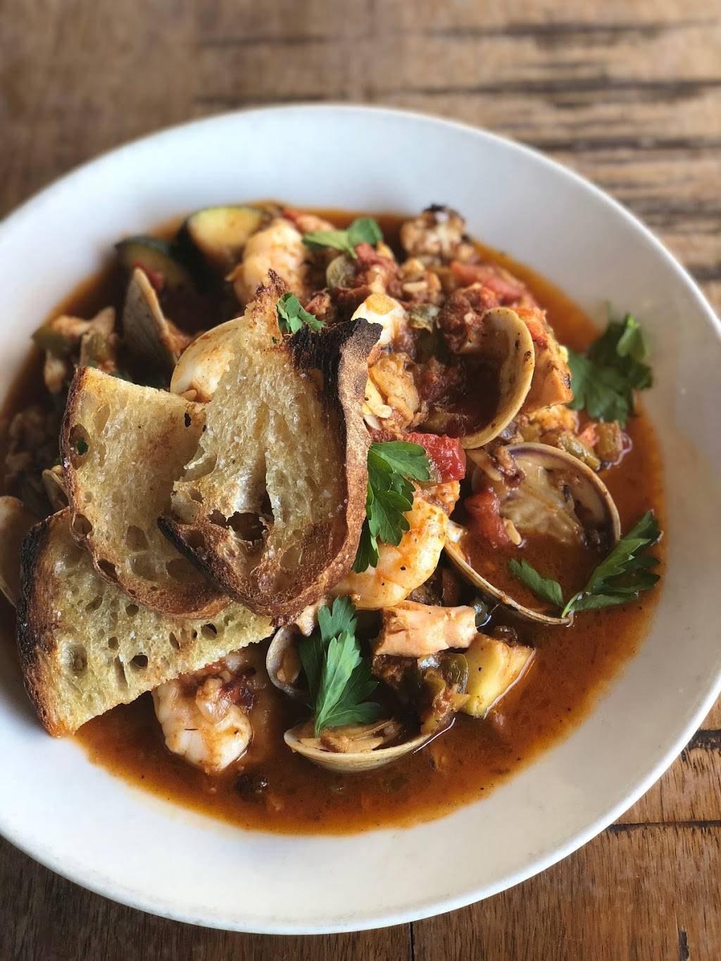 Southern Rail Restaurant | restaurant | 300 W Camelback Rd, Phoenix, AZ 85013, USA | 6022000085 OR +1 602-200-0085