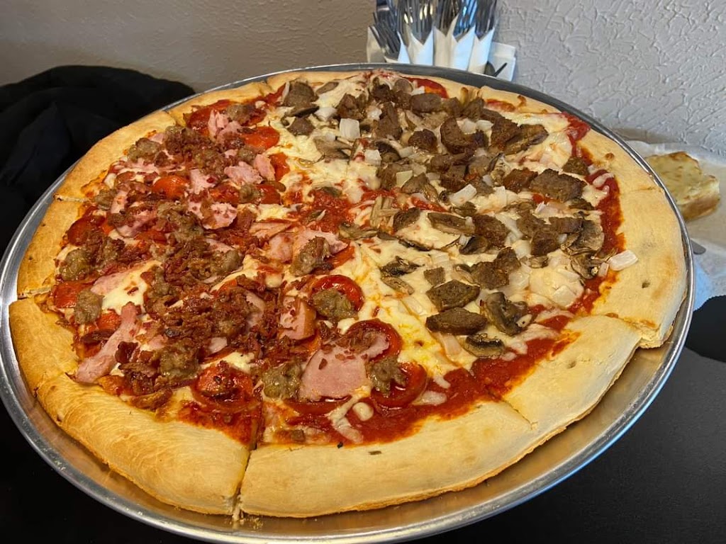 Bramas Pizzeria | restaurant | N112W16700 Mequon Rd, Germantown, WI 53022, USA | 2627354602 OR +1 262-735-4602