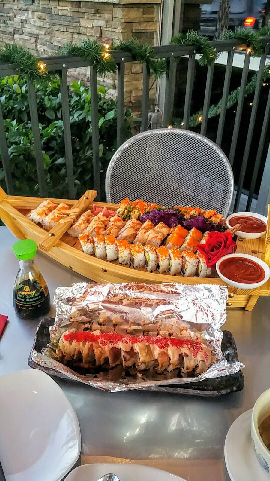 Siam Thai & Sushi | restaurant | 5460 E Bay Dr suite 100, Clearwater, FL 33764, USA | 7272210808 OR +1 727-221-0808