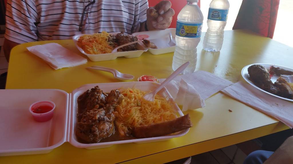 Fredcel Lumpias & Catering | restaurant | 3876 38th St, San Diego, CA 92105, USA | 6192822305 OR +1 619-282-2305