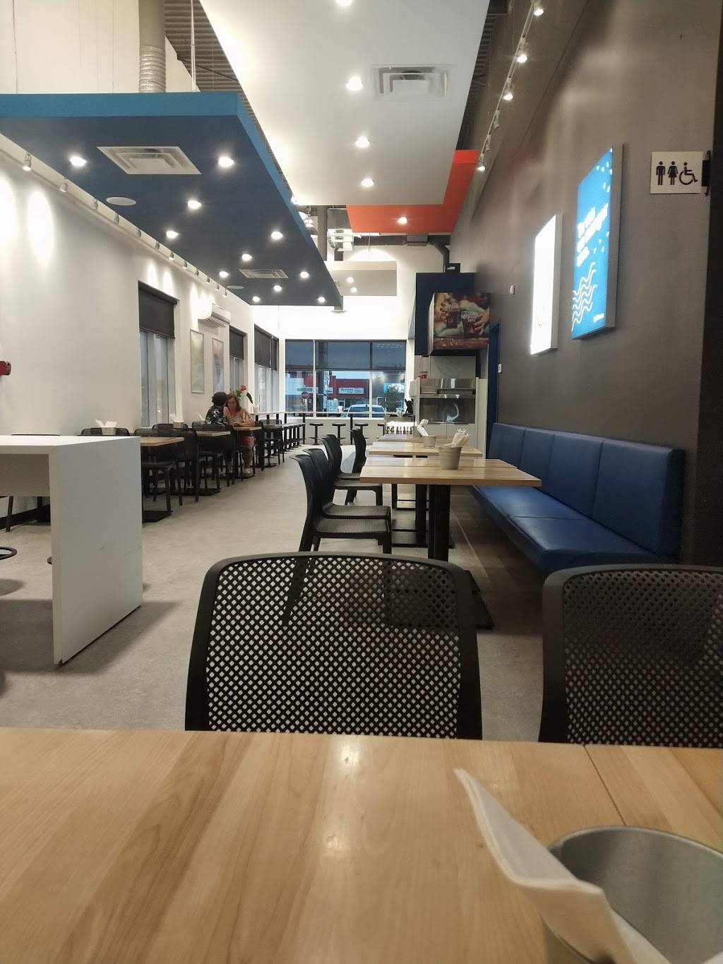 Y Pizza | restaurant | 4890 Boulevard des Forges, Trois-Rivières, QC G8Y 1X1, Canada | 8198412222 OR +1 819-841-2222