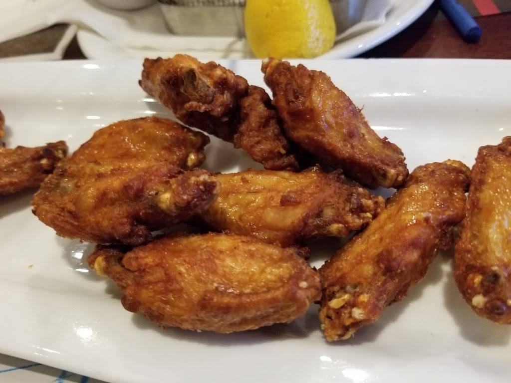 Mikes | restaurant | 385 Rue de Saint Jovite, Mont-Tremblant, QC J8E 2Z9, Canada | 8194253706 OR +1 819-425-3706