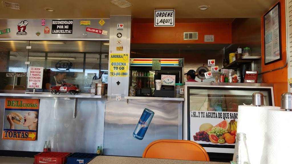 Las Tortas Perronas | restaurant | 1837 Bingle Rd, Houston, TX 77055, USA | 7134611900 OR +1 713-461-1900