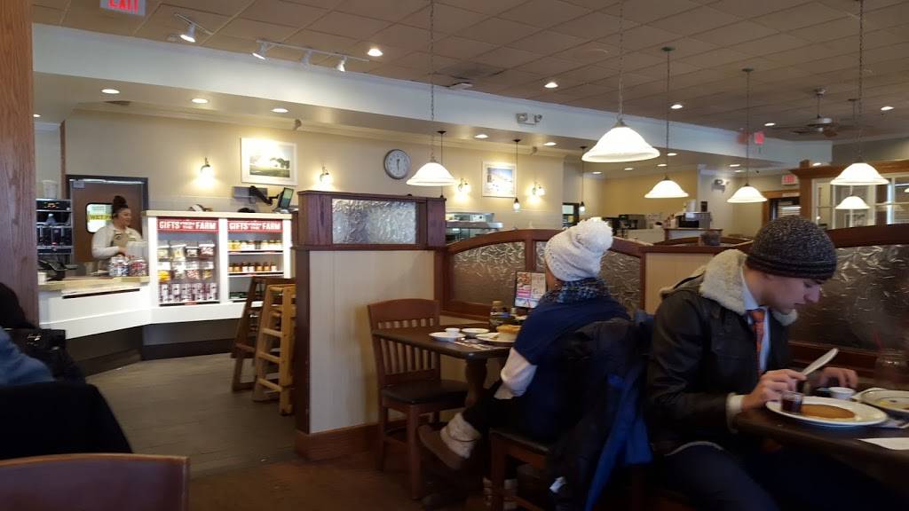 Bob Evans | restaurant | 175 Howe Ave, Cuyahoga Falls, OH 44221, USA | 3309283880 OR +1 330-928-3880
