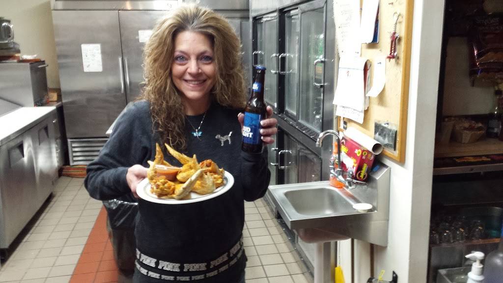 Vin & Joes Inn | restaurant | 131 Oneida Valley Rd, Butler, PA 16001, USA | 7242834693 OR +1 724-283-4693