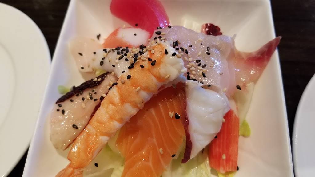 Jumbo Sushi | restaurant | 7798 Winter Garden Vineland Rd # 108, Windermere, FL 34786, USA | 4079098868 OR +1 407-909-8868