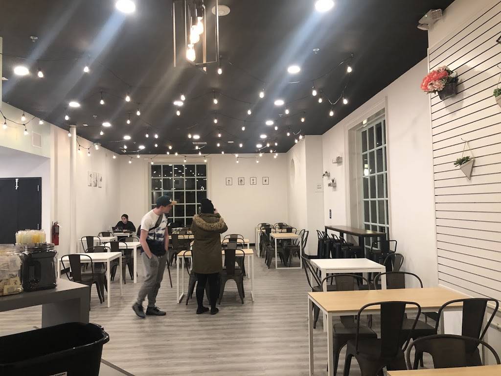 Secret Garden | cafe | 110 S Henry St, Williamsburg, VA 23185, USA | 7578085318 OR +1 757-808-5318