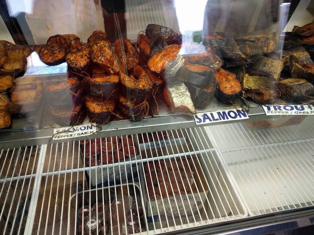 Calumet Fisheries | restaurant | 3259 E 95th St, Chicago, IL 60617, USA | 7739339855 OR +1 773-933-9855