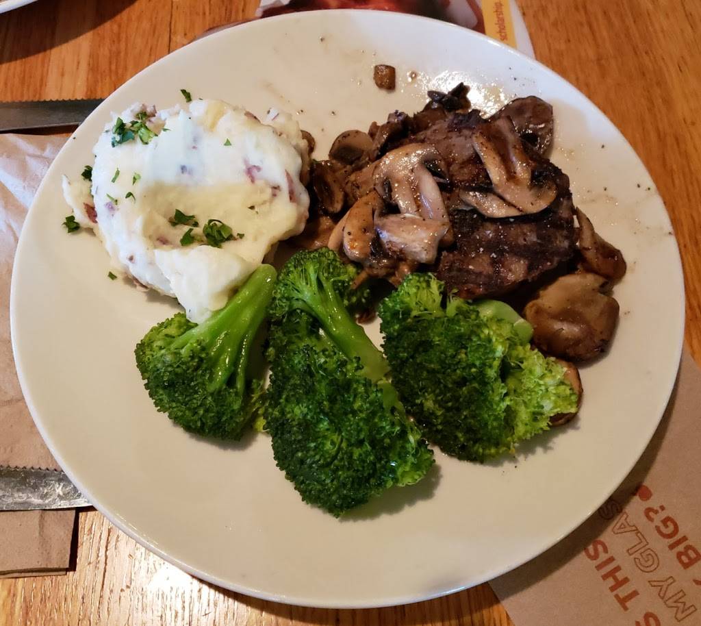 Applebees Grill + Bar | restaurant | 1005 W Eisenhower Pkwy, Ann Arbor, MI 48103, USA | 7347414851 OR +1 734-741-4851