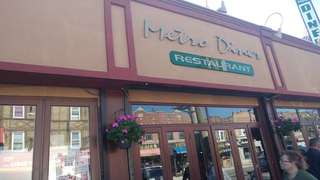 Metro Diner | restaurant | 73-24 Metropolitan Ave, Middle Village, NY 11379, USA | 7183267402 OR +1 718-326-7402