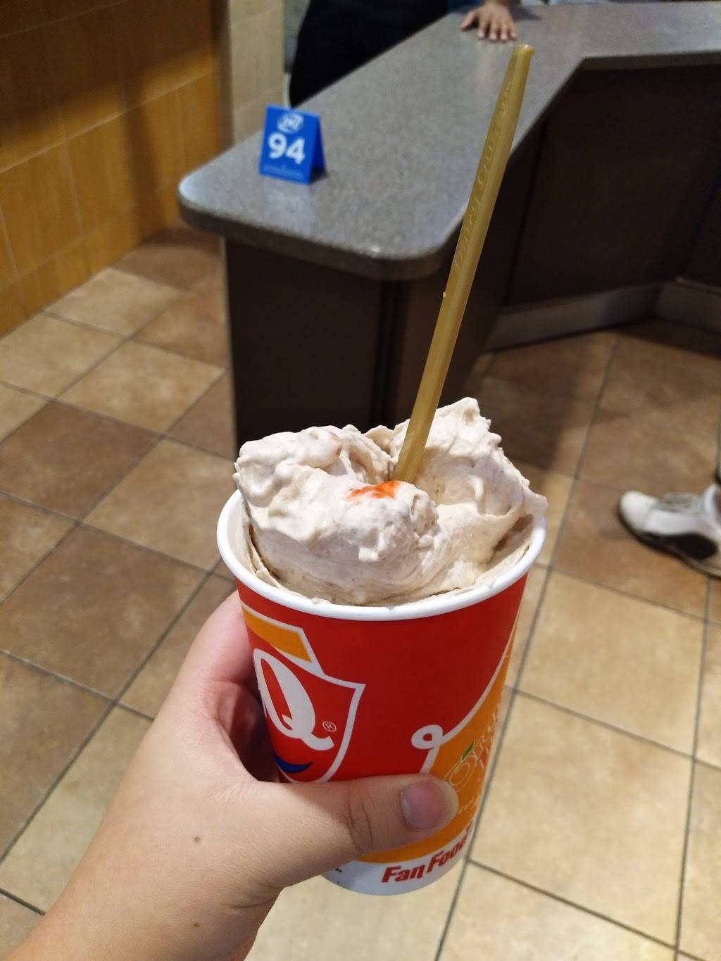 Dairy Queen Grill & Chill | restaurant | 579 Washington St, Hanover, MA 02339, USA | 7819241139 OR +1 781-924-1139