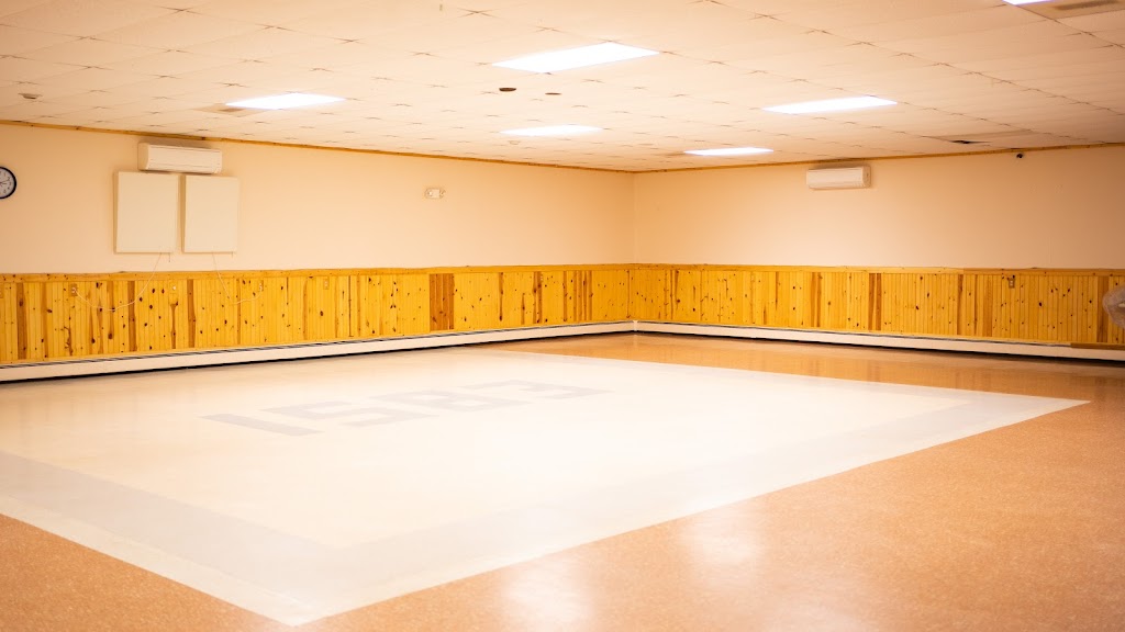 Boyne City Eagles | restaurant | 106 River St, Boyne City, MI 49712, USA | 2315822693 OR +1 231-582-2693