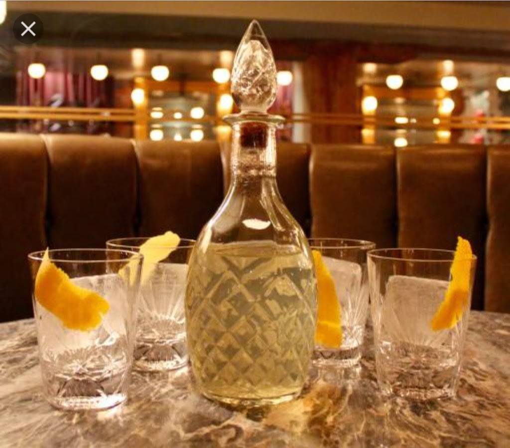 The Cloak Bar | restaurant | 488 Wellington St W, Toronto, ON M5V 1E9, Canada | 4167107697 OR +1 416-710-7697