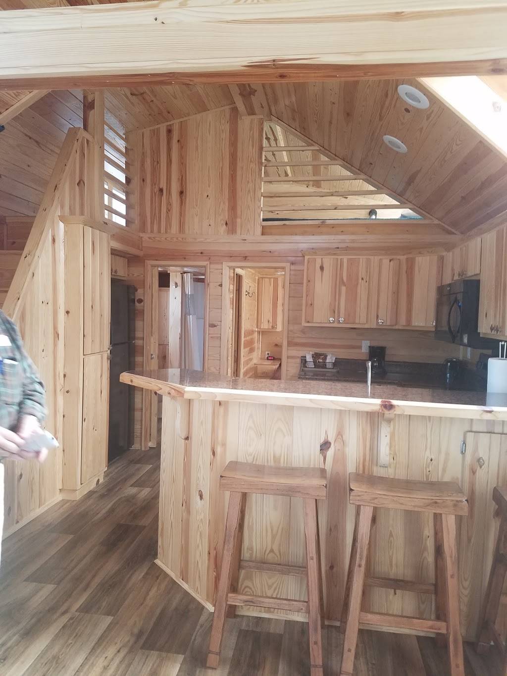 Halesford Harbour Resort | restaurant | 1336 Campers Paradise Trail, Moneta, VA 24121, USA | 5402979000 OR +1 540-297-9000