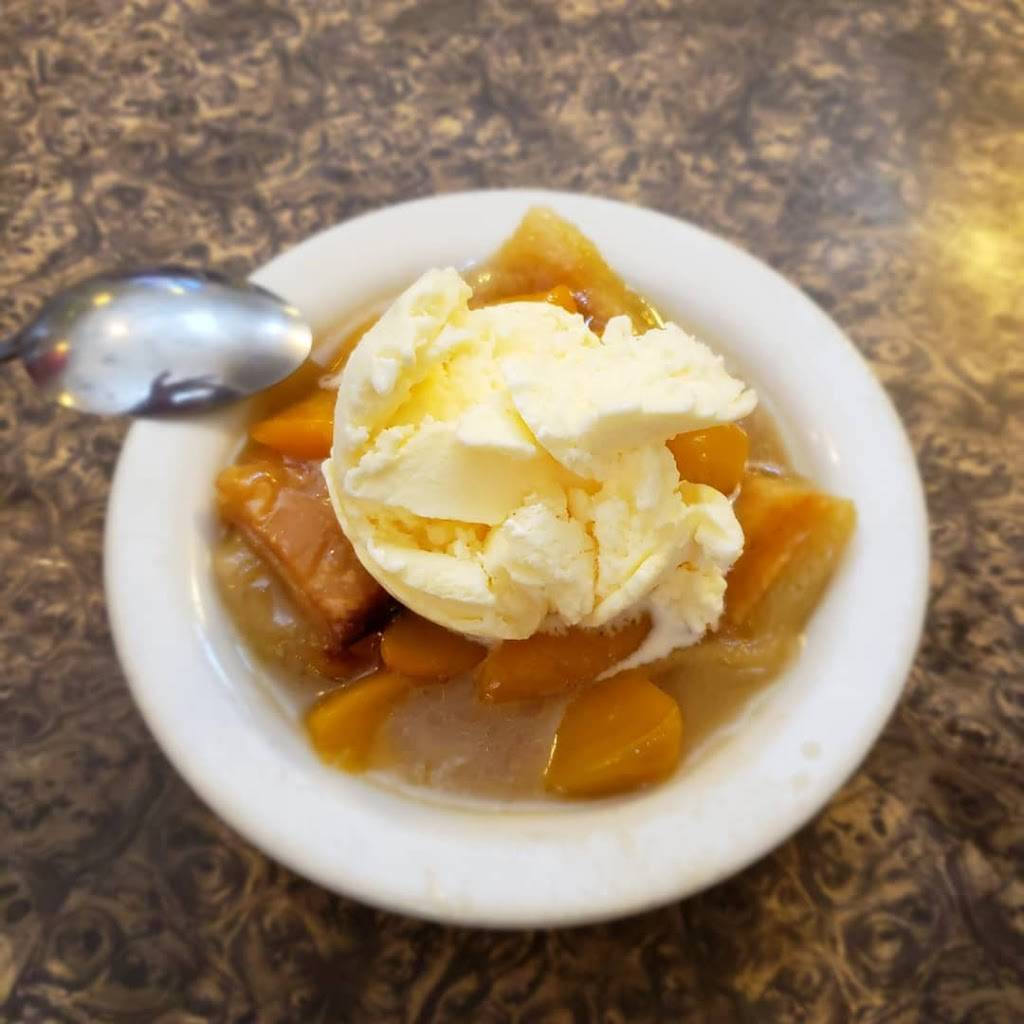 Docs QIn Pit Shop | restaurant | 2650, 421 Maze Blvd, Modesto, CA 95351, USA | 2095237427 OR +1 209-523-7427