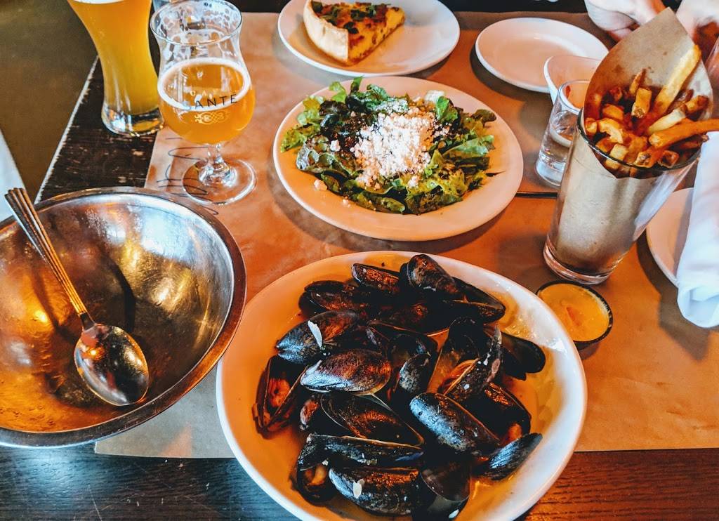 Cafe Santé | restaurant | 1 Water St, Boyne City, MI 49712, USA | 2315828800 OR +1 231-582-8800