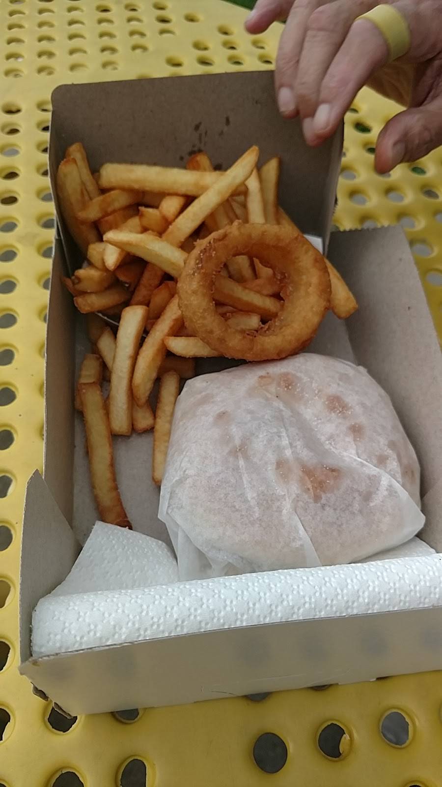 Vandys | restaurant | 33 Old Alfred Rd, East Waterboro, ME 04030, USA | 2072472500 OR +1 207-247-2500