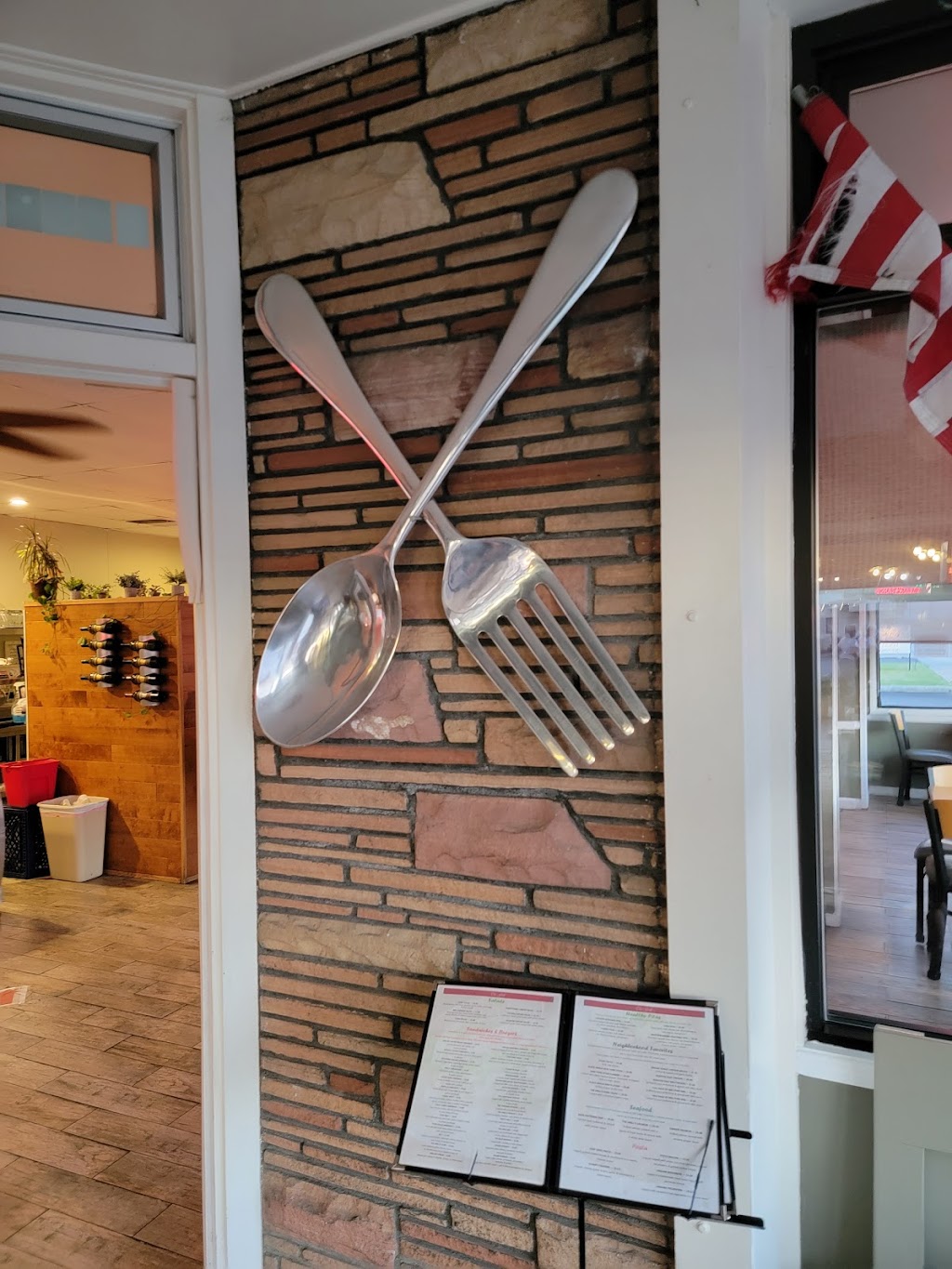 The Grill | restaurant | 446 S Main St, Lone Pine, CA 93545, USA | 7608764240 OR +1 760-876-4240