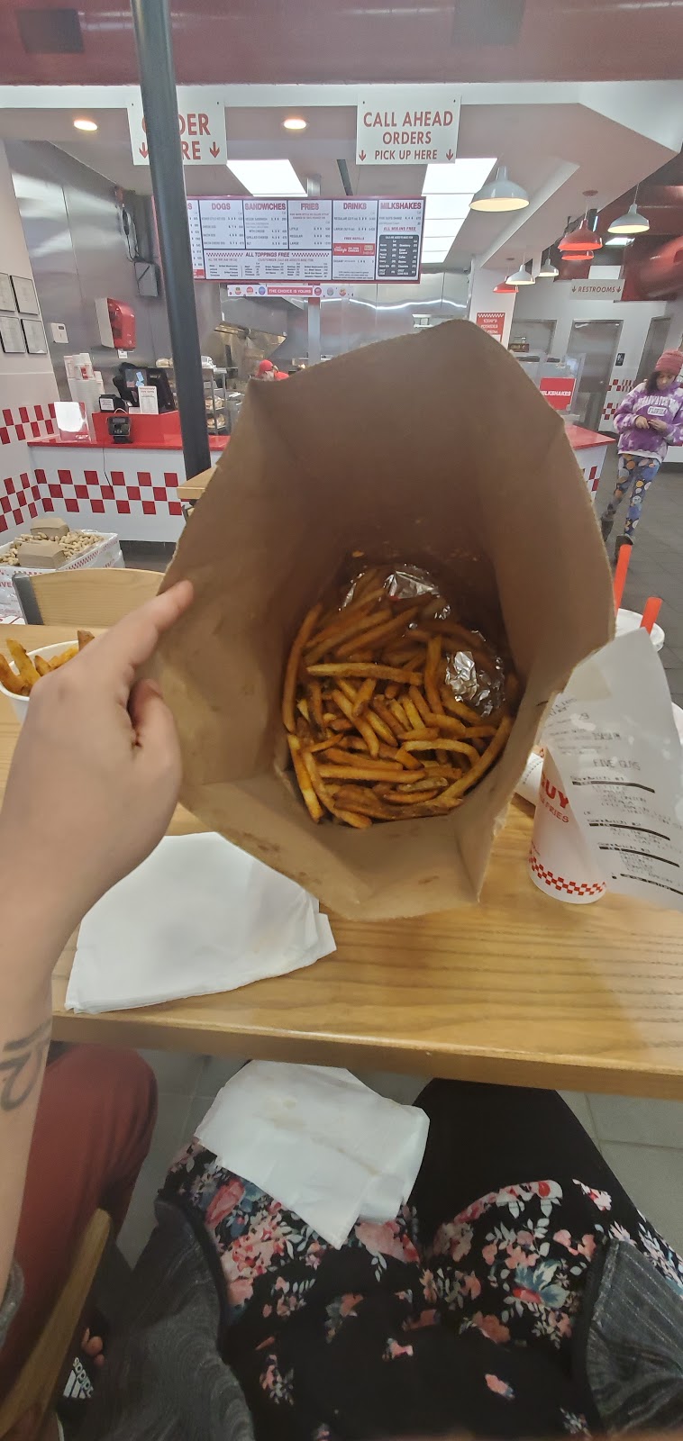 Five Guys | meal takeaway | 12025 Metcalf Ave, Overland Park, KS 66213, USA | 9133451512 OR +1 913-345-1512