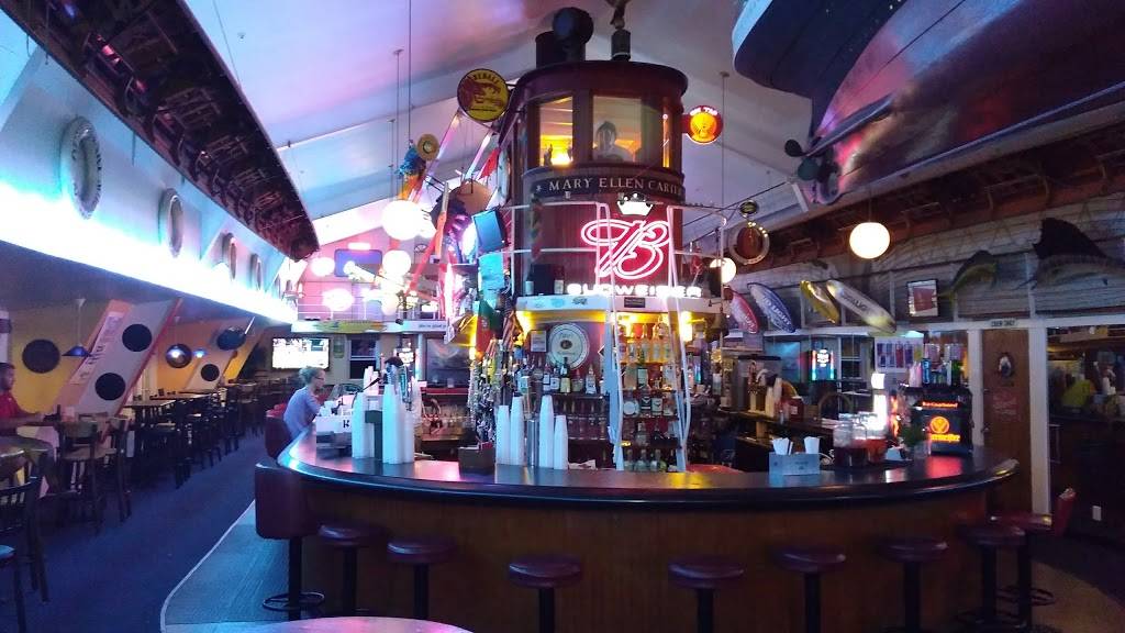 Captains Cove Seaport | restaurant | 1 Bostwick Ave, Bridgeport, CT 06605, USA | 2033351433 OR +1 203-335-1433