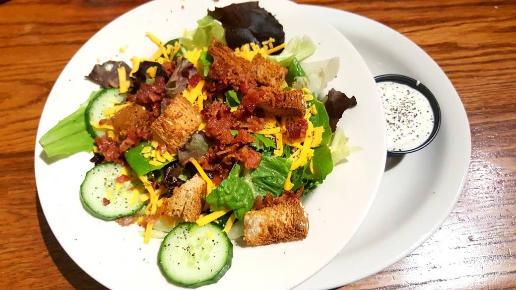 Cracker Barrel Old Country Store | restaurant | 601 E Gore Blvd, Lawton, OK 73501, USA | 5802481477 OR +1 580-248-1477