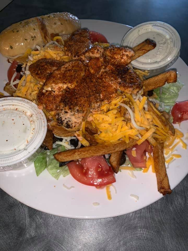 Michaels Tavern | restaurant | 341 E Lincoln Ave, McDonald, PA 15057, USA | 7249264555 OR +1 724-926-4555