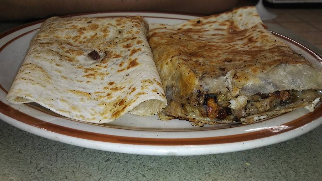 Los Tres Primos Taqueria | restaurant | 4555 N Pershing Ave, Stockton, CA 95207, USA | 2094740386 OR +1 209-474-0386