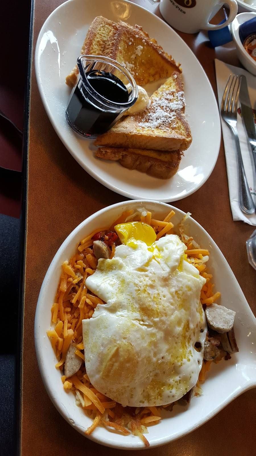 Sharis Cafe and Pies | bakery | 1807 Pioneer Pkwy W E, Springfield, OR 97477, USA | 5417478515 OR +1 541-747-8515