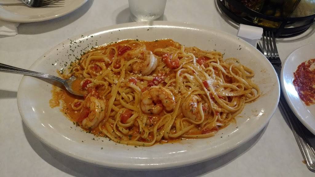 Zianos Italian Eatery | restaurant | 702 E Dupont Rd, Fort Wayne, IN 46825, USA | 2607555643 OR +1 260-755-5643