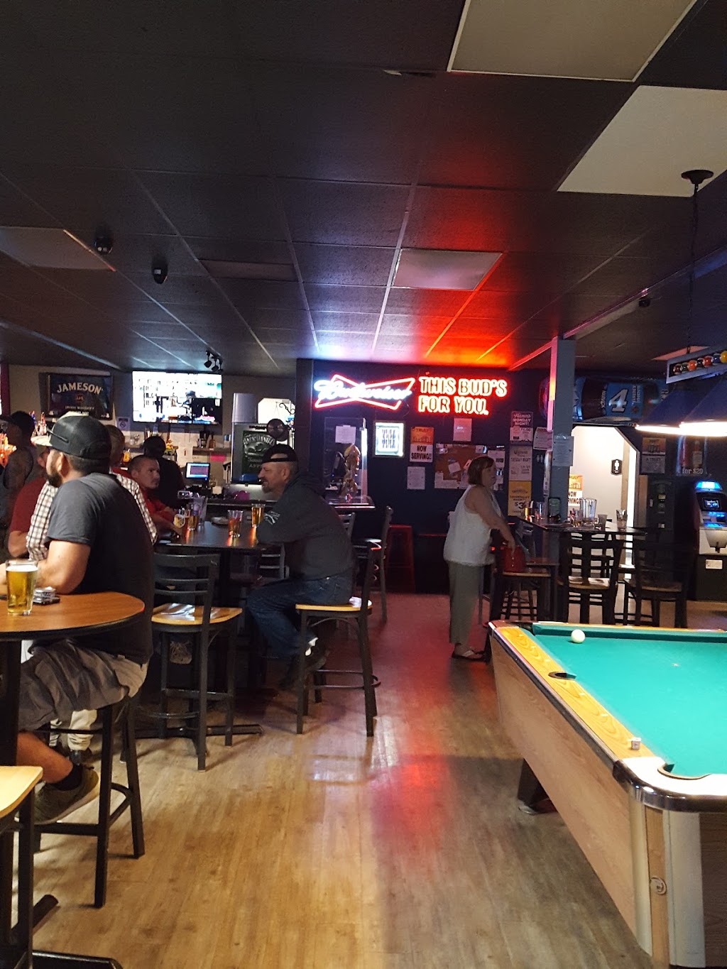 Cruisers Bar | restaurant | 2692 US-50, Grand Junction, CO 81503, USA | 9705491655 OR +1 970-549-1655