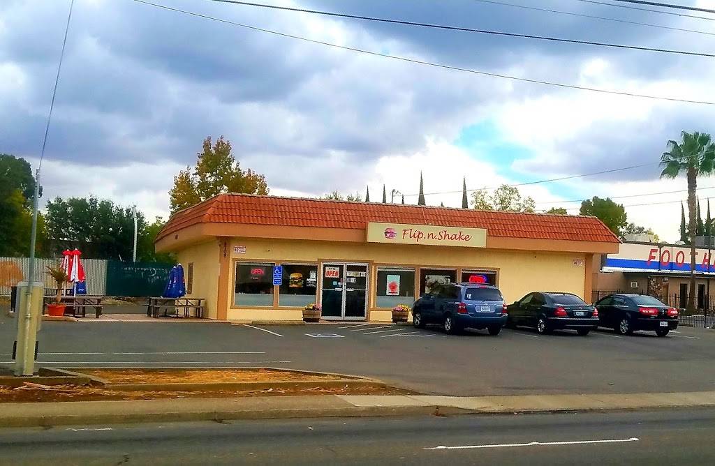 Flip.n.Shake | restaurant | 4708 Auburn Blvd, Sacramento, CA 95841, USA | 9163329323 OR +1 916-332-9323
