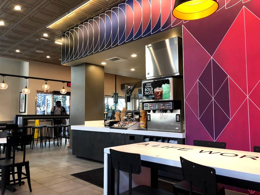 Taco Bell Cantina | meal takeaway | 900 K St, Sacramento, CA 95814, USA | 9165504302 OR +1 916-550-4302