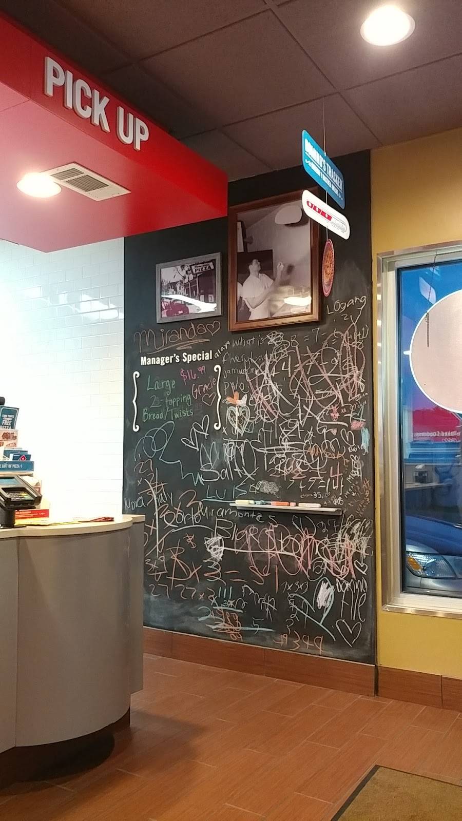 Dominos Pizza | meal delivery | 31 Miller Cir, Harrisonburg, VA 22801, USA | 5404332300 OR +1 540-433-2300