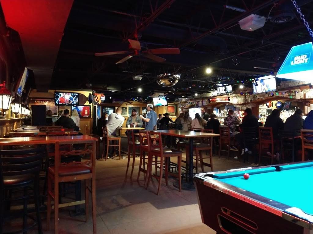 Mannys Pub | restaurant | 394 Brown St, Akron, OH 44304, USA | 3303791010 OR +1 330-379-1010