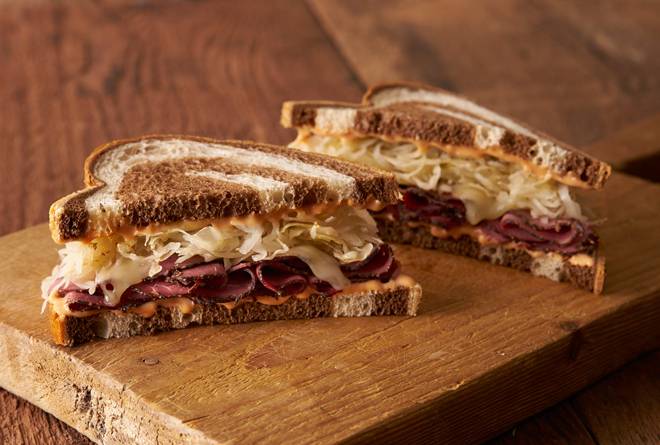 Eriks DeliCafé | Milpitas | meal takeaway | 148 N Milpitas Blvd, Milpitas, CA 95035, USA | 4082627878 OR +1 408-262-7878