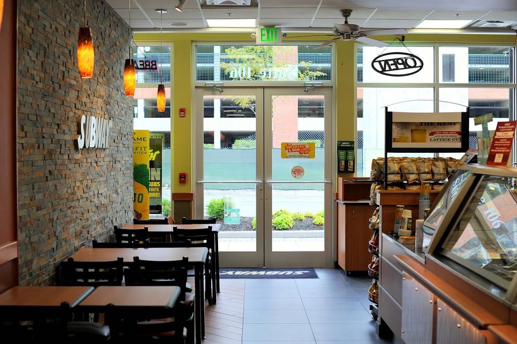 Subway Restaurants | restaurant | 10209 Grand Central Ave #106, Owings Mills, MD 21117, USA | 4103563131 OR +1 410-356-3131