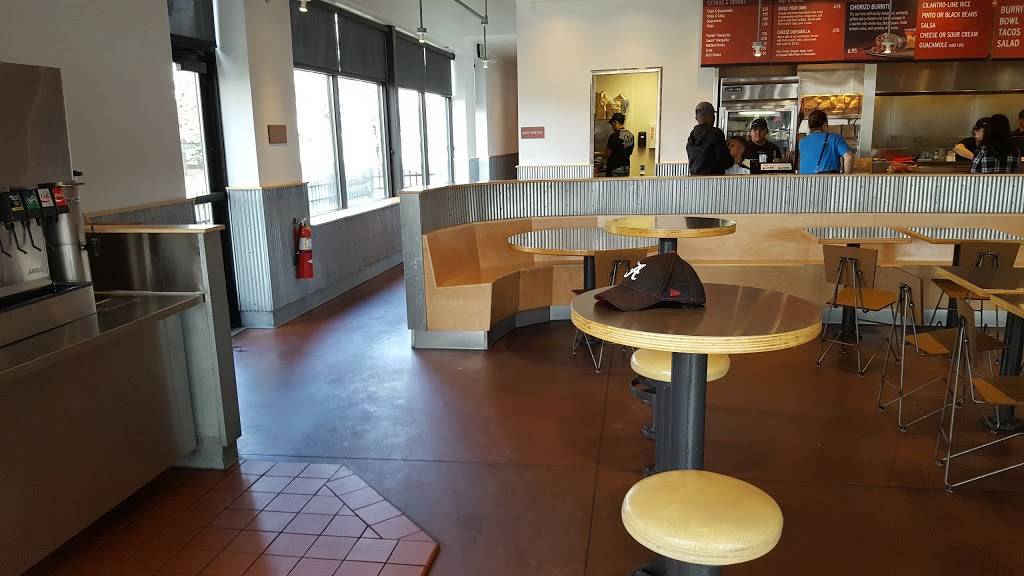 Chipotle Mexican Grill | restaurant | 7631 Jolly Ln, Brooklyn Park, MN 55428, USA | 7633155936 OR +1 763-315-5936