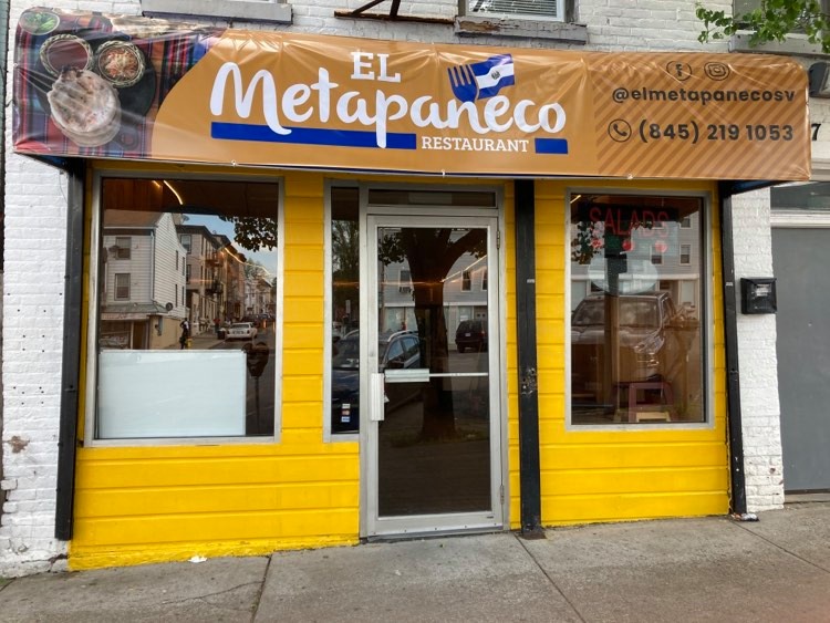 El Metapaneco Restaurant | meal delivery | 207 Broadway, Newburgh, NY 12550, USA | 8452191053 OR +1 845-219-1053