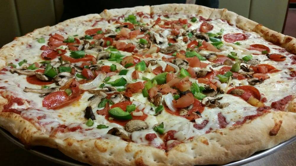 Guss New York Pizza | restaurant | 35 Towne Centre Way, Hampton, VA 23666, USA | 7572246797 OR +1 757-224-6797