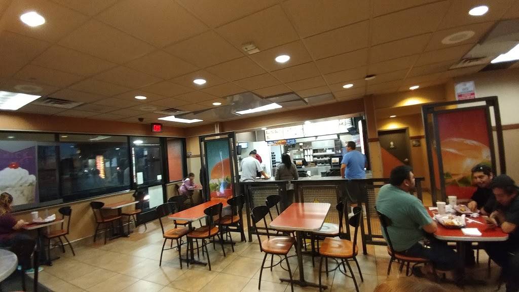 Jack in the Box | restaurant | 10205 E, Rosecrans Ave, Bellflower, CA 90706, USA | 5628661636 OR +1 562-866-1636