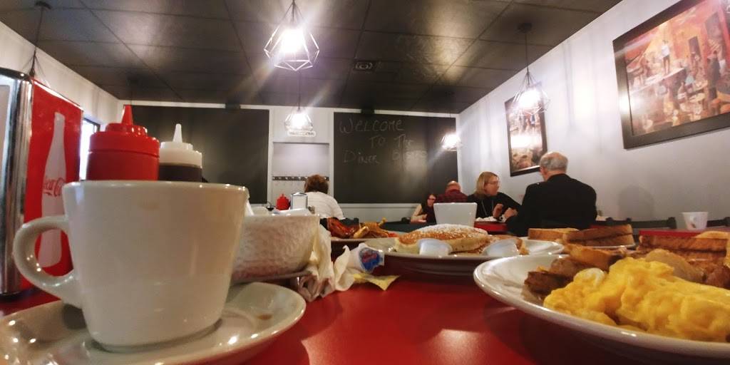 The Diner Bistro | restaurant | 310 Main St W, Grimsby, ON L3M 1S6, Canada | 2892358474 OR +1 289-235-8474