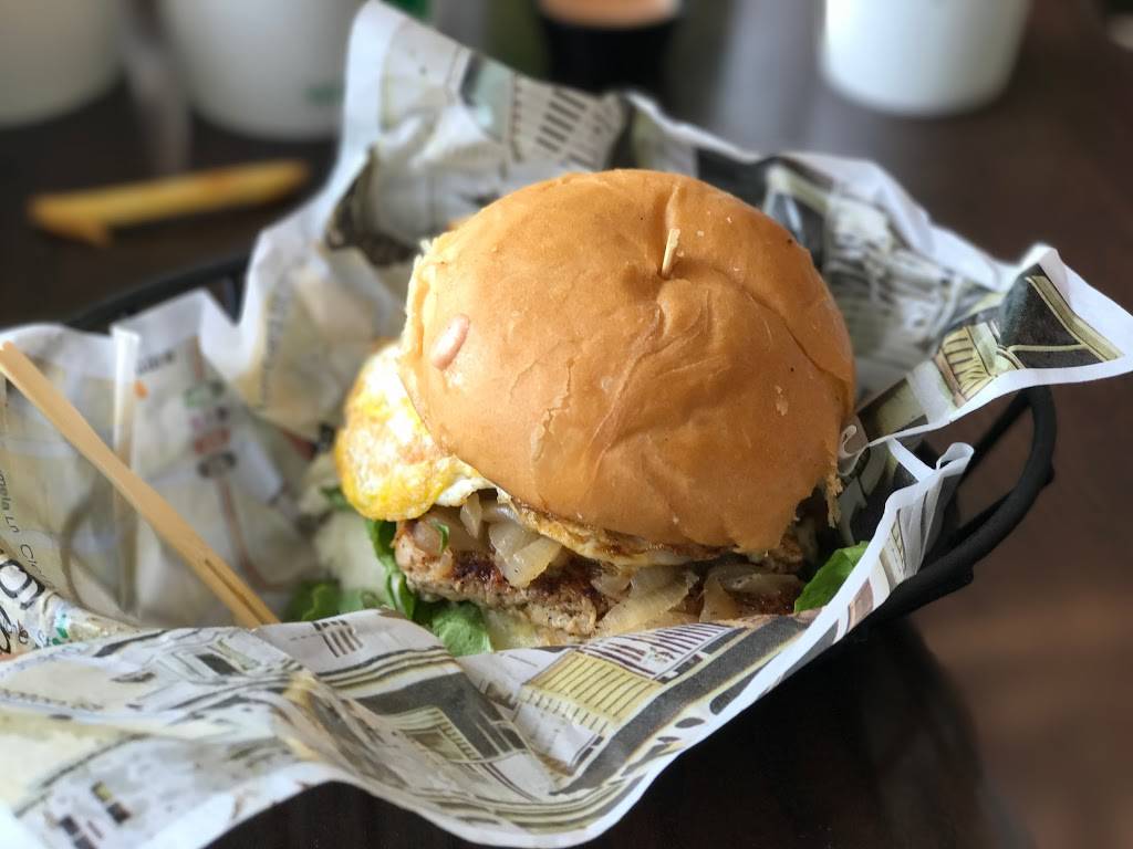 Wahlburgers | restaurant | Boston Logan International Airport (BOS), Terminal C, 300 Terminal Dr, Boston, MA 02128, USA | 6177556144 OR +1 617-755-6144