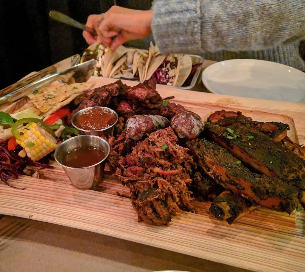 Great Northern BBQ Co | restaurant | 9 Parade St, Providence, RI 02909, USA | 4014211513 OR +1 401-421-1513