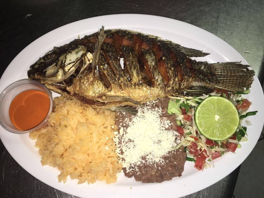 Mariscos Cristel | restaurant | 10038 Vincent Rd, Delhi, CA 95315, USA | 2092501900 OR +1 209-250-1900