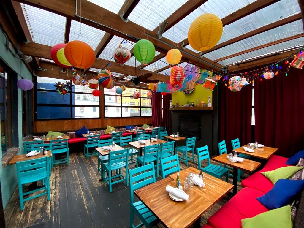 El Camino | restaurant | 607 N 35th St, Seattle, WA 98103, USA | 2066327303 OR +1 206-632-7303