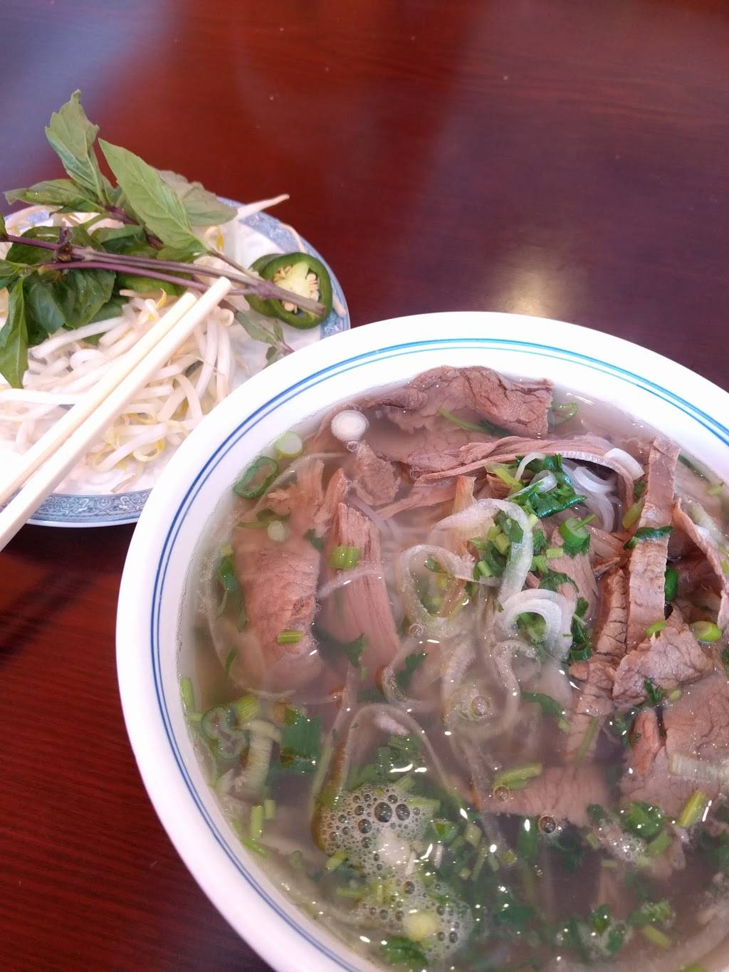 Pho 88 Restaurant | restaurant | 232 W Broad St, Falls Church, VA 22046, USA | 7035338233 OR +1 703-533-8233