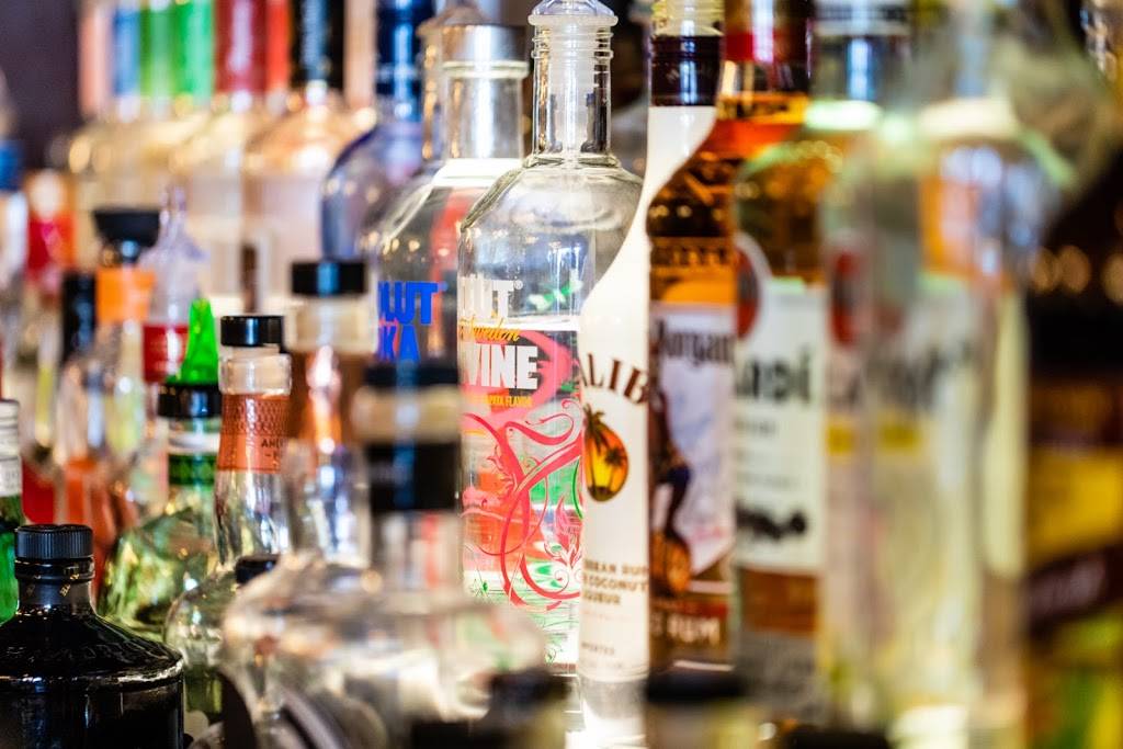 Dustys Tap room | restaurant | 1857 W Grand River Ave, Okemos, MI 48864, USA | 5178538840 OR +1 517-853-8840