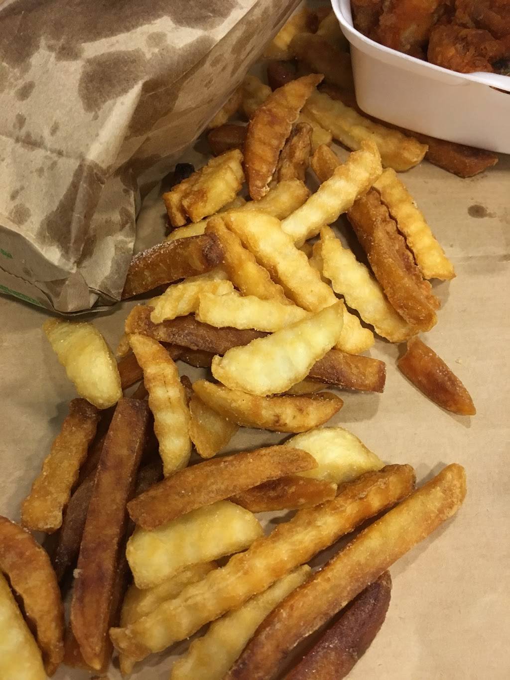 Pizza City | restaurant | 3208 Red Lion Rd, Philadelphia, PA 19114, USA | 2156322980 OR +1 215-632-2980