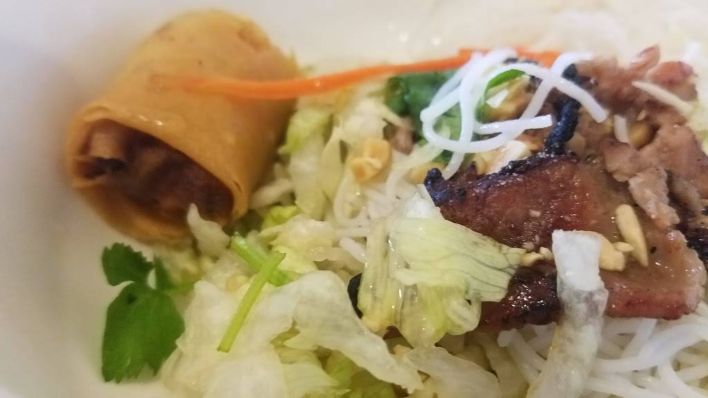 Pho C & C | restaurant | 3211 Cohasset Rd # 110, Chico, CA 95973, USA | 5308921415 OR +1 530-892-1415