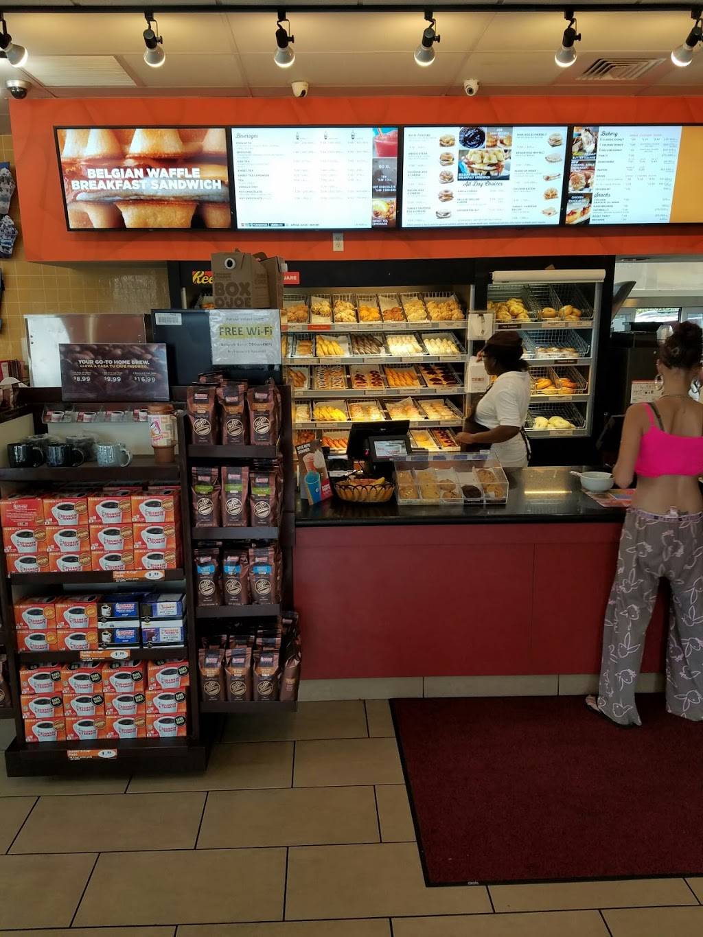 Dunkin Donuts | cafe | 3203 E Busch Blvd, Tampa, FL 33612, USA | 8139854750 OR +1 813-985-4750